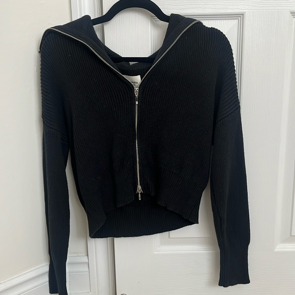 Abercrombie Black Zip Knit Sweater - Picture 1 of 3